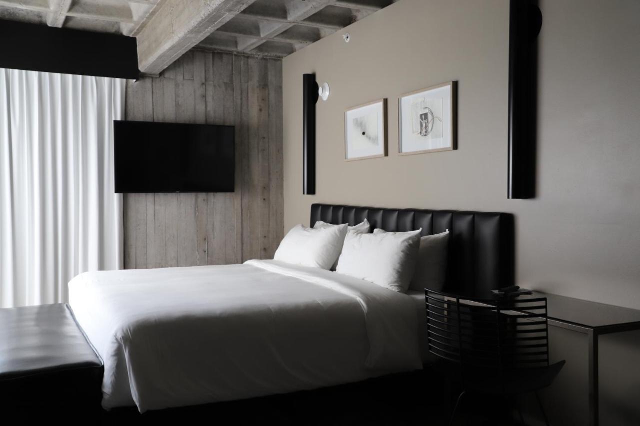 Bellwort Hotel กัวดาลาฮารา ภายนอก รูปภาพ